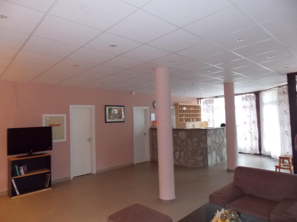 Hotel Family Balatonföldvár Exteriér fotografie