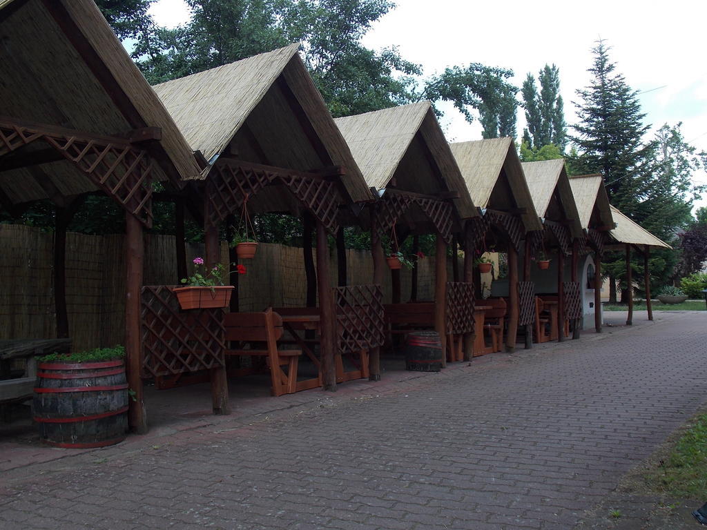 Hotel Family Balatonföldvár Exteriér fotografie